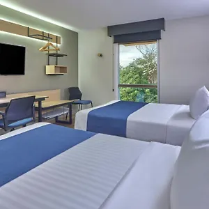Отель Express By Marriott, Плая-дель-Кармен