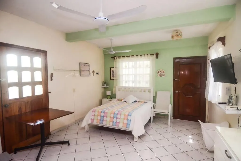 Casa Con Alberca Y Amplio Espacio Para Tu Familia Playa del Carmen Holiday home